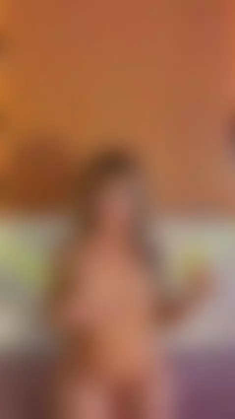 slippery enough to slide in your hand?✨️✨️❤️‍🔥 by bellealiz