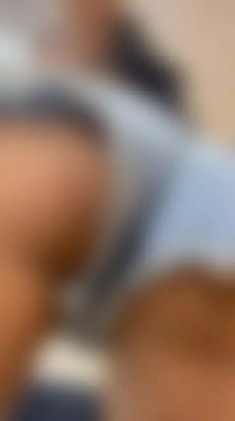 My tongue is very restless👅👅👅 by emilyleon