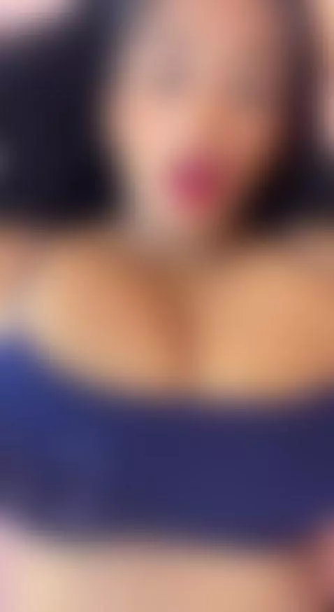 Can u imagine your dick between my tits? by emilyleon