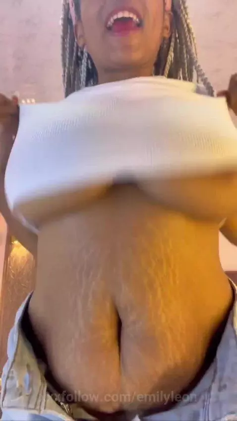 They are so big and so soft that you can use them as pillows... by emilyleon