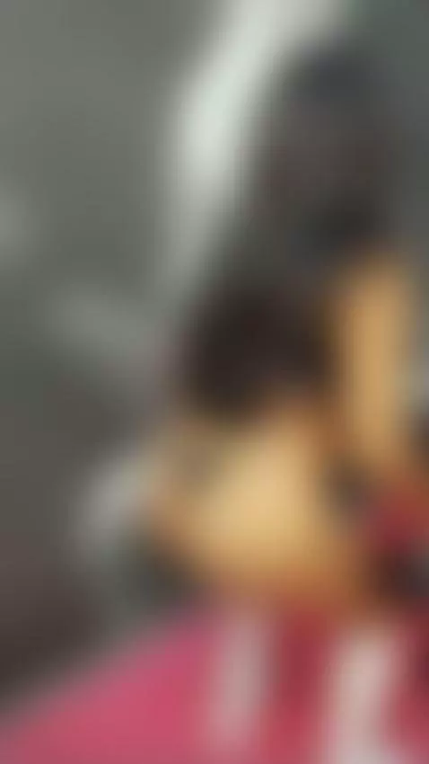 Accompany me do my exercises by kattyhott