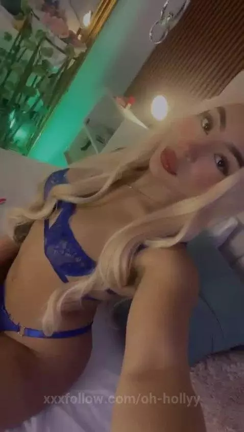 How i look in blonde? by oh-hollyy