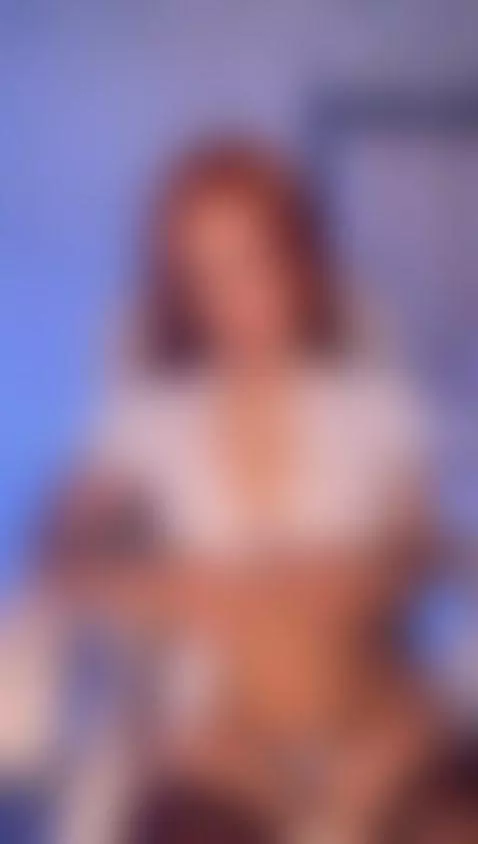 does the white blouse fit me ? by oh-hollyy