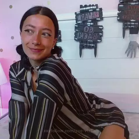 Being cutie for my new husband by zoe-vixen