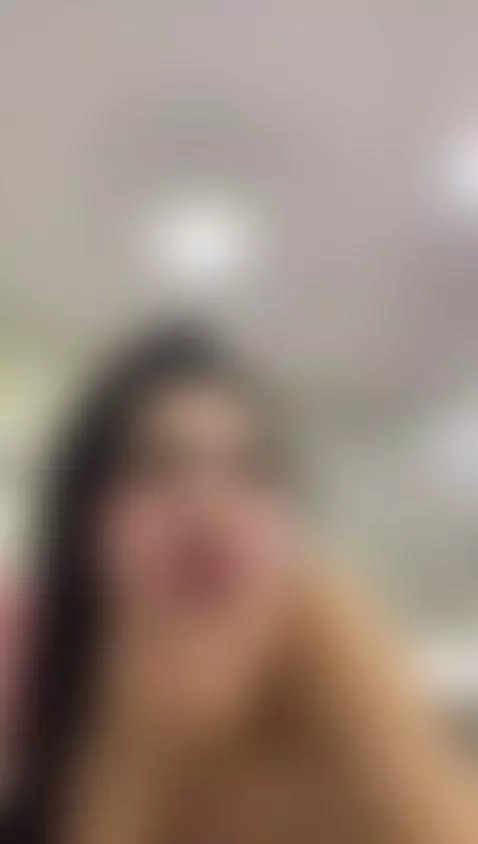 A kiss, come soon to meet me by niickyreedd