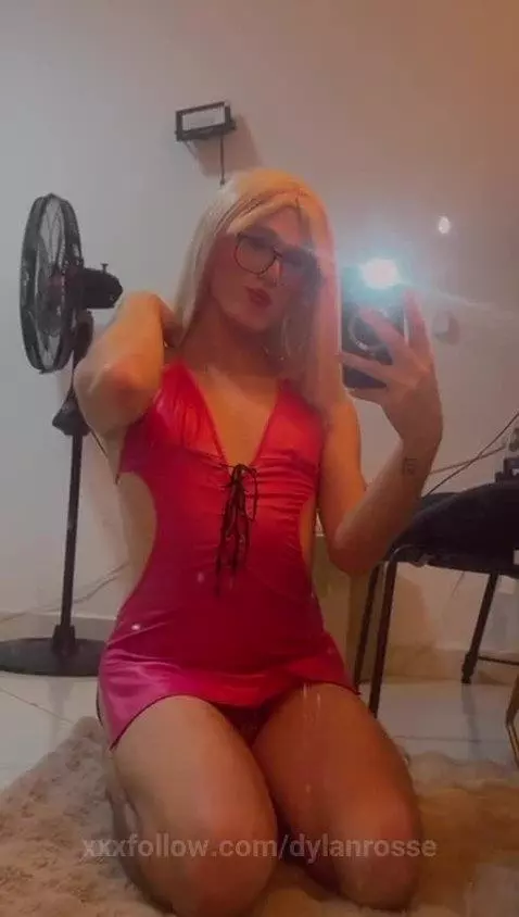 senxual femboy by dylanrosse