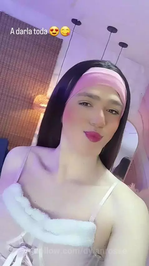 Do you want to fulfill your fantasies with me, my love?  😻💘 by dylanrosse