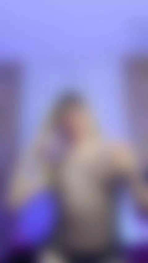 Let's see if I give myself to love with you, it has me crazy... by dylanrosse