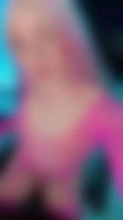 A very naughty girl to play with you who is hot 🤤😈 by dylanrosse