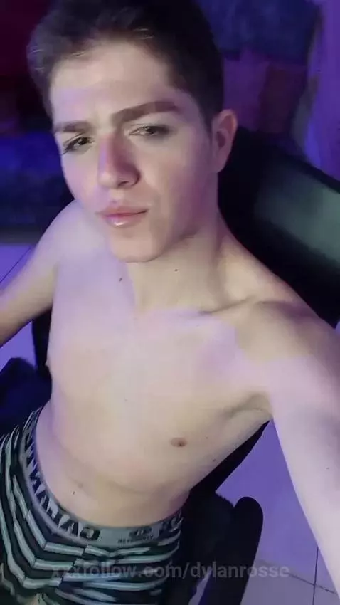 men femboy😍👑 by dylanrosse