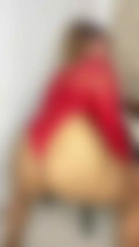 Twerk Day🍑 by pamela-west