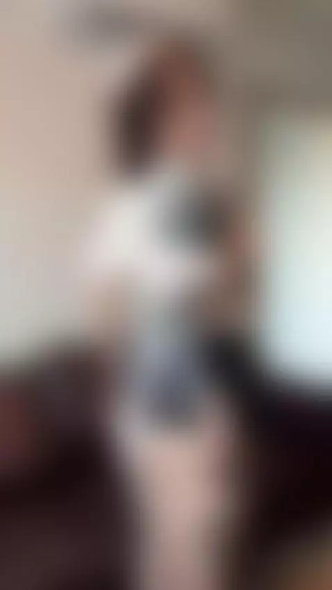 Fuck me hard while I bend over by jadiexbaddie