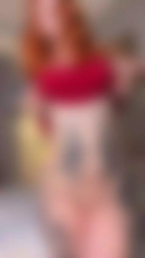 Tattooed curves arch as she pulls top down 👅 by jadiexbaddie