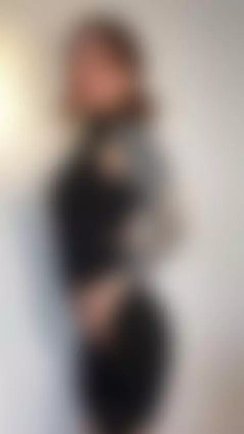 You’ve seen my canvas. Now come see the chaos. by jadiexbaddie