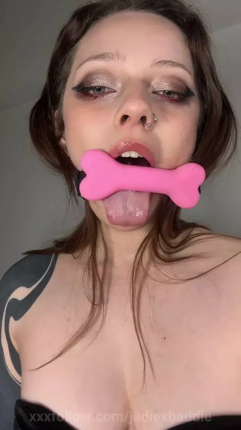 Tap that like like you wish you could tap me by jadiexbaddie