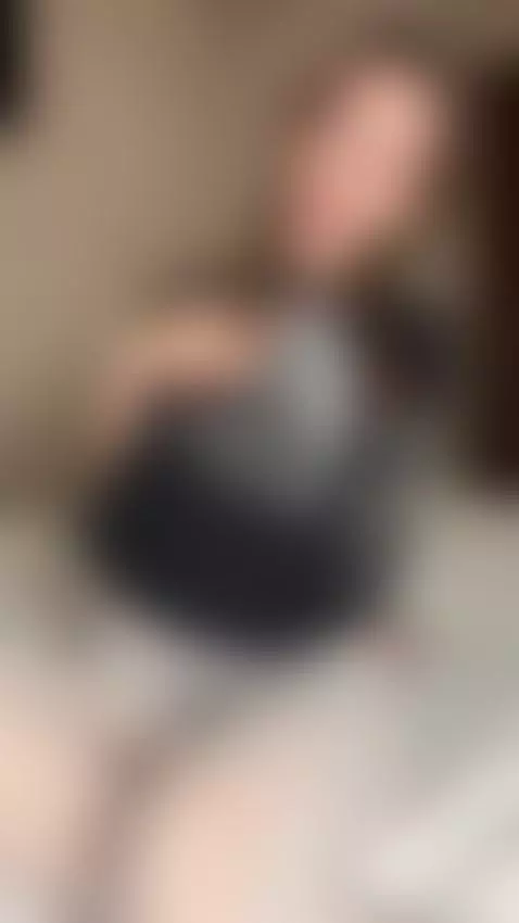 Scroll away if you’re boring. Stay if you’re filthy by jadiexbaddie