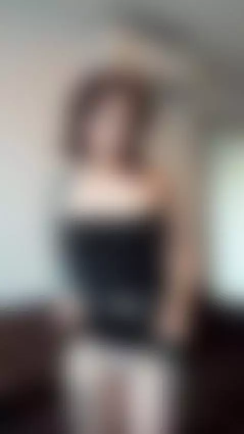 I’ll beg on my knees, but I’m still pulling your strings by jadiexbaddie