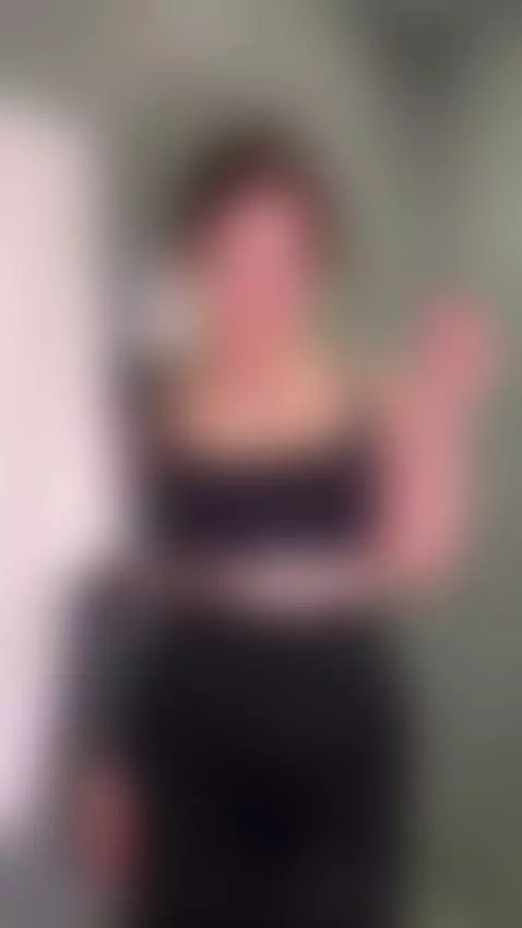 Hold me closer, I need more by jadiexbaddie