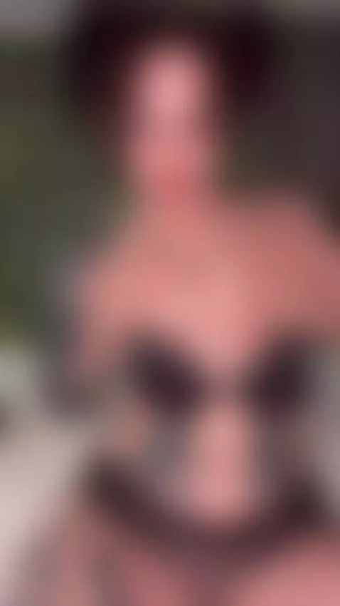 Kiss me slower, don’t rush this by jadiexbaddie