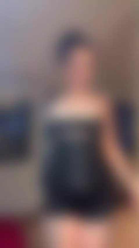 Come closer, I won’t bite by jadiexbaddie