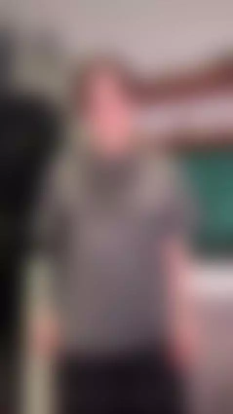 Caught your attention? Keep it here by jadiexbaddie