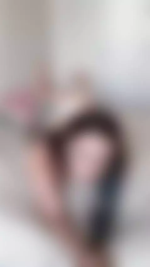 Goth cutie waiting for you in her bed😘 by jadiexbaddie