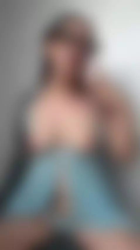 Fuck me hard and make me beg 😘 by jadiexbaddie