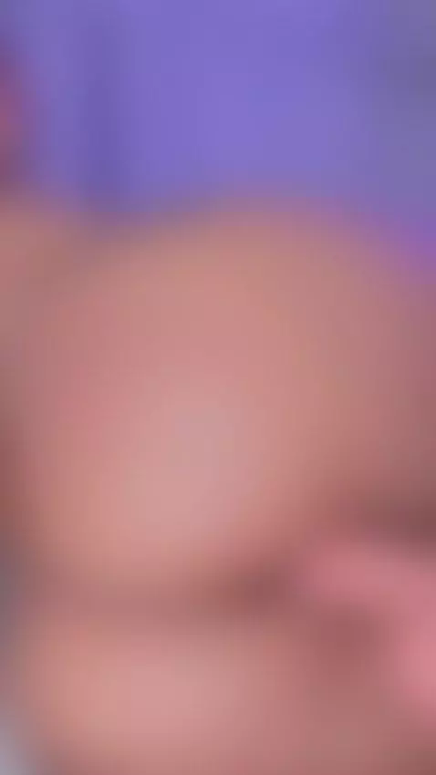 Put it on its side 😈🤫 by mia1hank