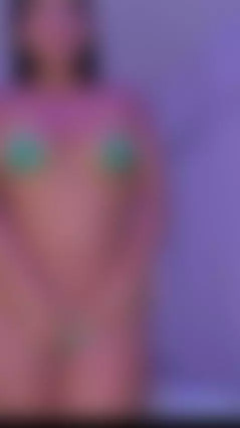 warm hands 🤭 by mia1hank