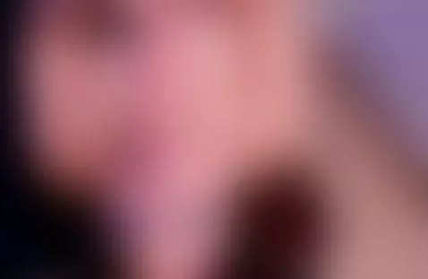 Mouth open, head thrown back... throat used mercilessly 😍🤤🥵
... by martina-monrhoee