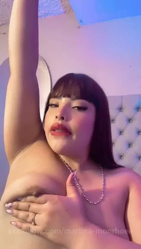 Do you like it different? Watch me enjoy my armpit while I s... by martina-monrhoee