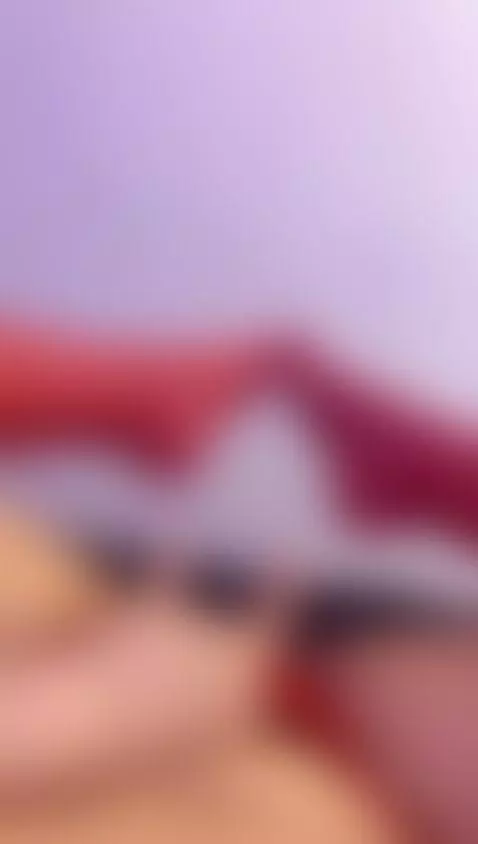 A secret between my legs...discover it 😈🙈🤤💦🍓
live Now! 🔥
htt... by martina-monrhoee