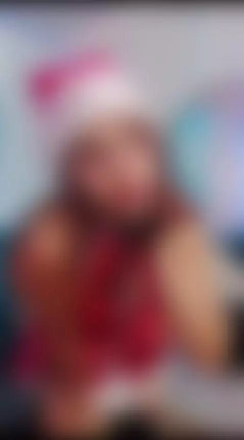 Christmas is coming by ellitaylor