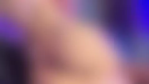 Shall we start chill or hard today? Come online by kallenkozuky