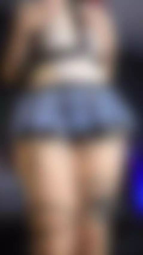 Waiting for you since early this morning, babe, online by kallenkozuky