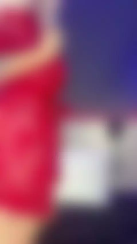 Red comes with something daring hidden. by kallenkozuky