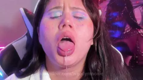 😝 Drooling drooling by wendymoonie