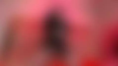 I want to dance until I sit on your cock  🍆 by alixxon1