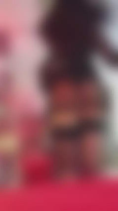 👿💦😈¿Do you want me to take this off slowly? Tell me what you... by alixxon1