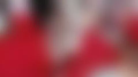 “I'm so hot today… are you coming to help me lower this temp... by alixxon1