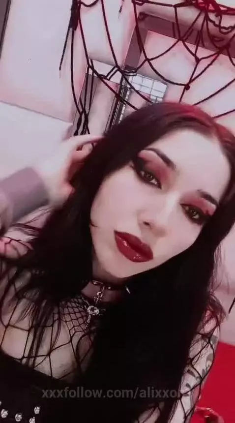 Do you like how I look today baby?😏❤️ by alixxon1