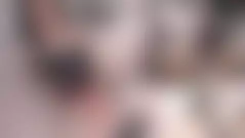 come and play with my hot pussy by alixxon1