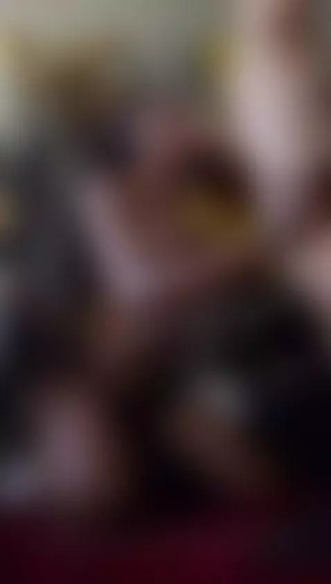 A delicious birthday dessert, subscribe to see the full vers... by sweetsarabig23