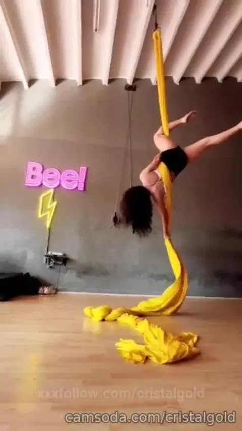 Sexy Dance! by cristalgold