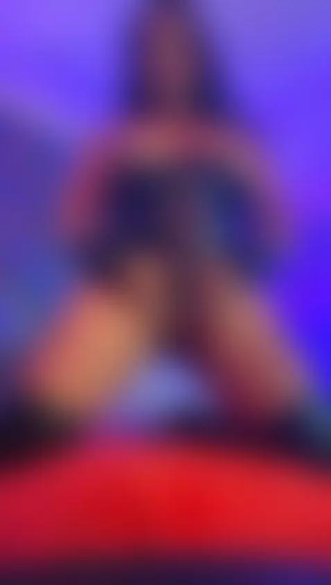 My smile is just the beginning of something much more provoc... by scarleetthott