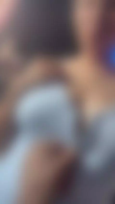 les gustab mis pezones? by alomengarcia