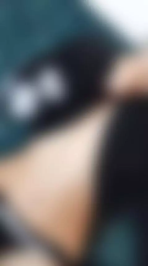 Esta flaquita te aguanta una buena follada by luxecamila