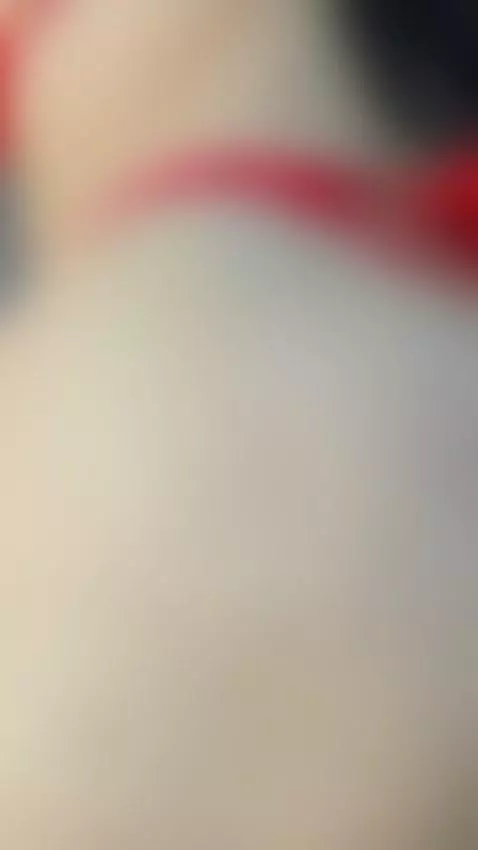 shake my ass by aleja-niceass