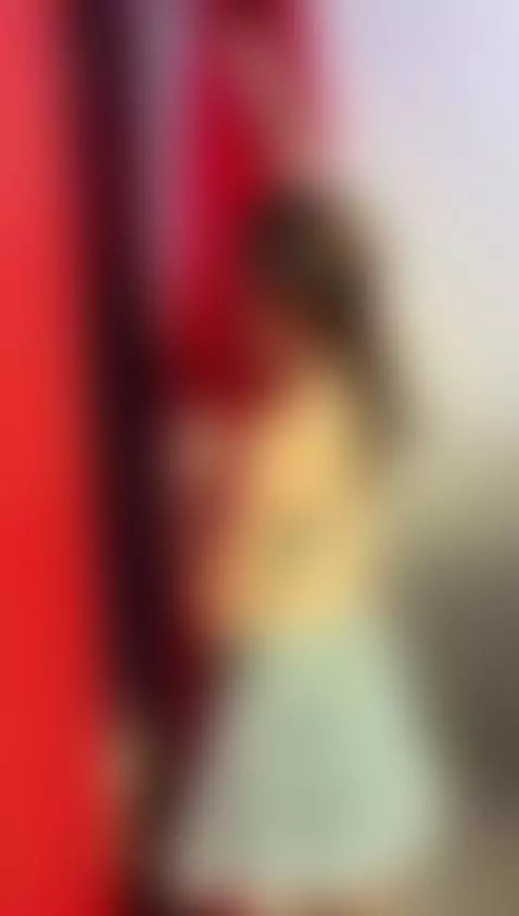 They saw my tits out! by aliceferrer1