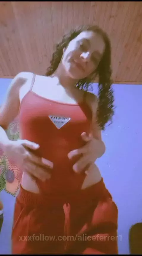 Spank my big ass by aliceferrer1